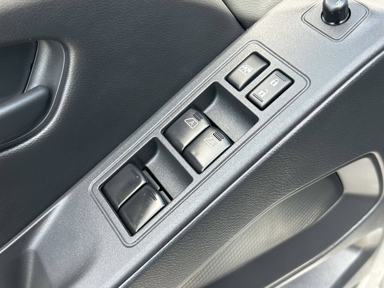 New 2026 Nissan Frontier SV RWD image 30