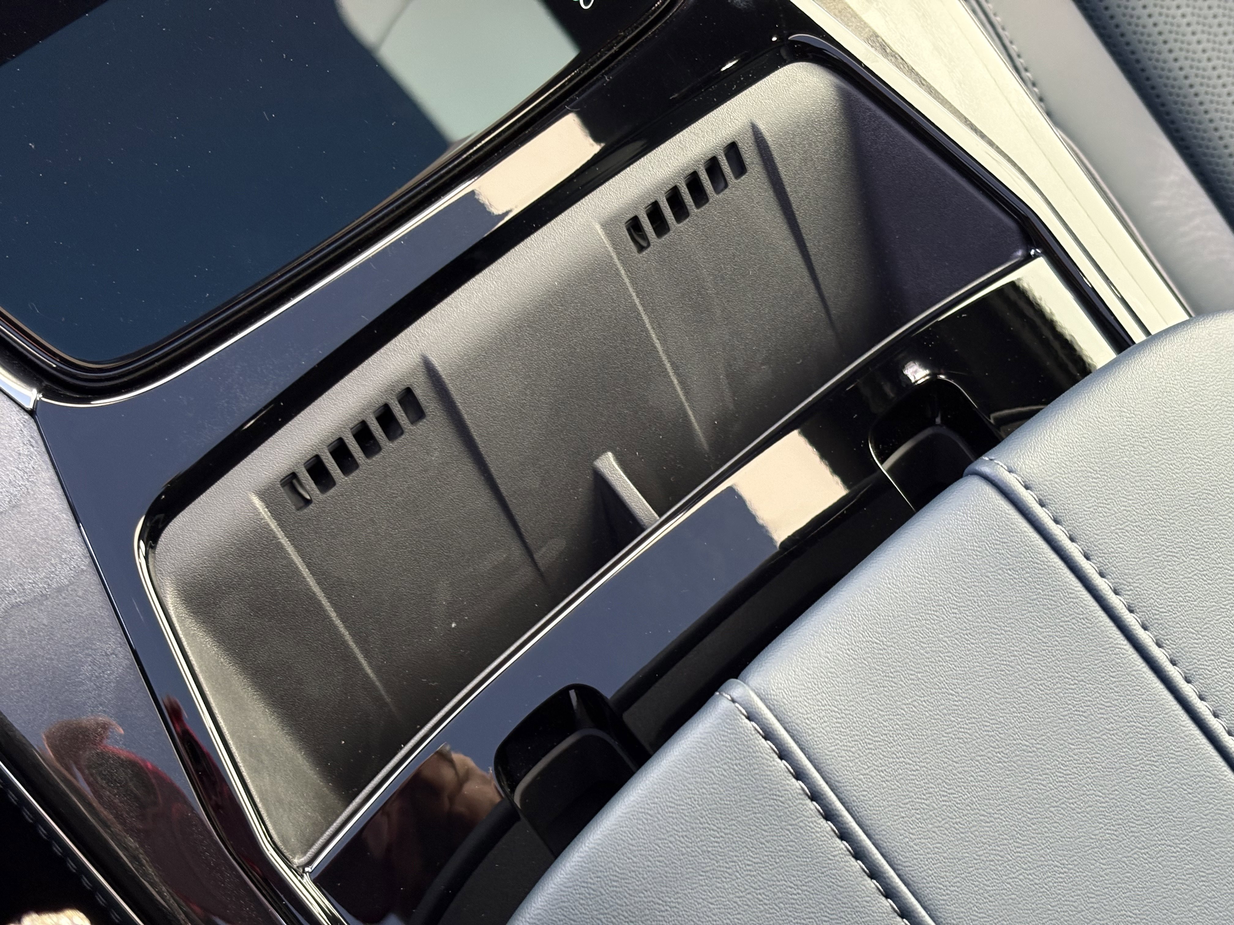 New 2026 Cadillac Escalade IQL Sport 2 image 18