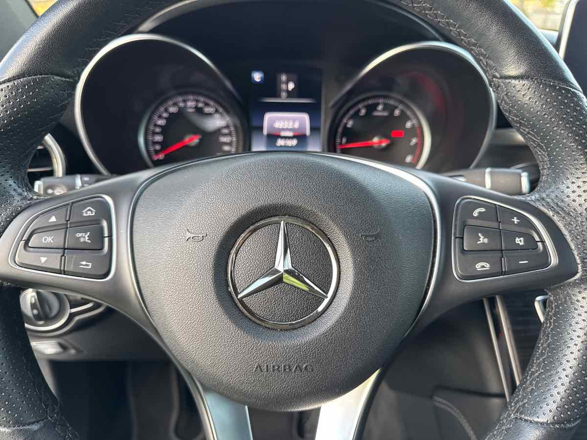 Used 2019 Mercedes-Benz GLC 300 image 35