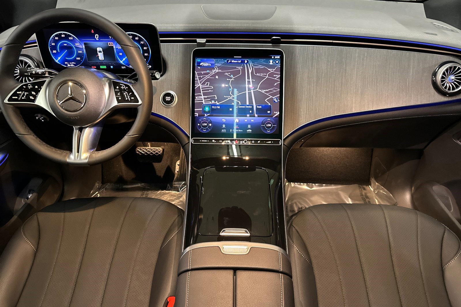 Used 2026 Mercedes-Benz EQE 320 4MATIC SUV image 14