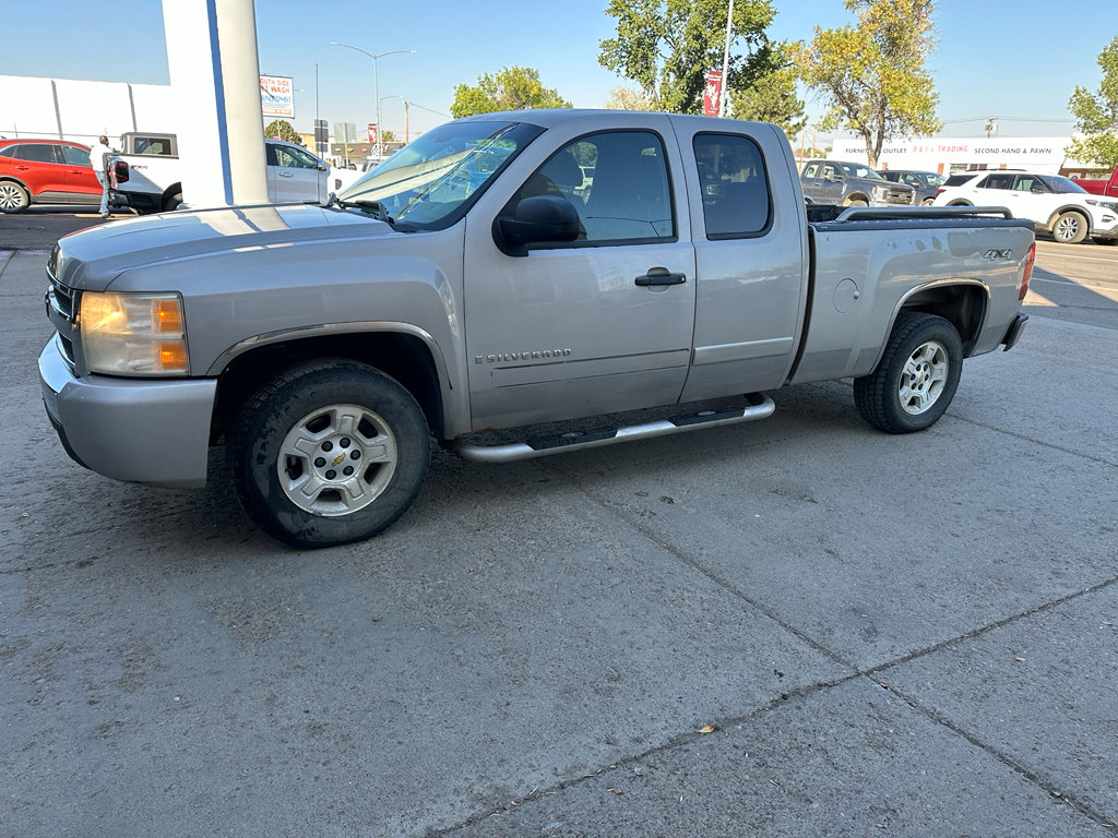 Used 2008 Chevrolet Silverado 1500 LT w/ Power Pack Plus image 1