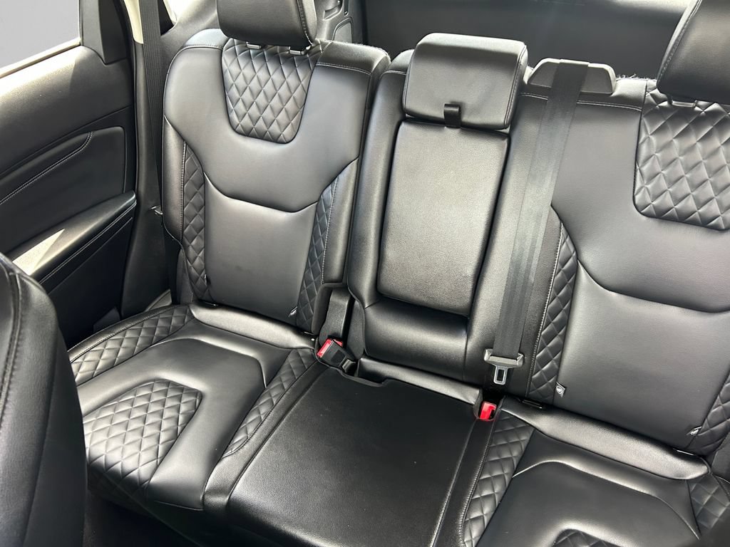 Used 2024 Ford Edge Titanium AWD/4WD image 23
