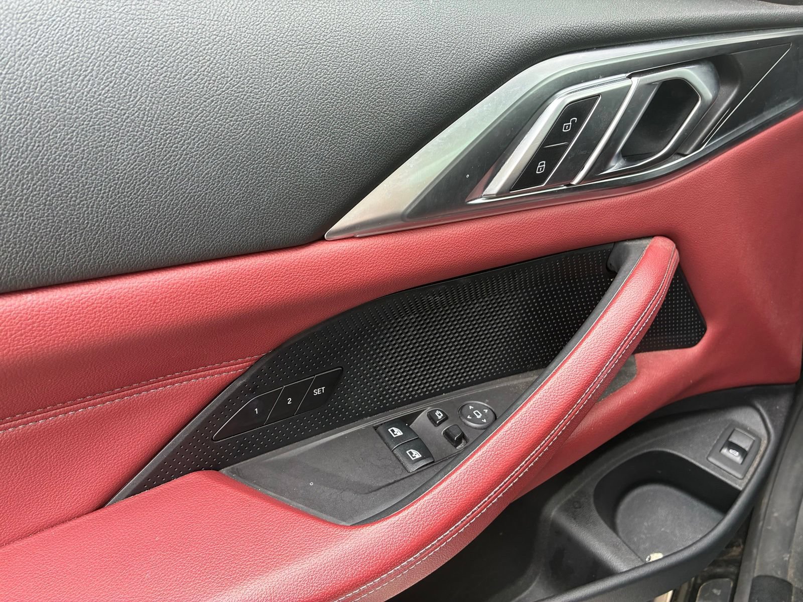Used 2022 BMW M440i Coupe w/ Shadowloine Package RWD image 5