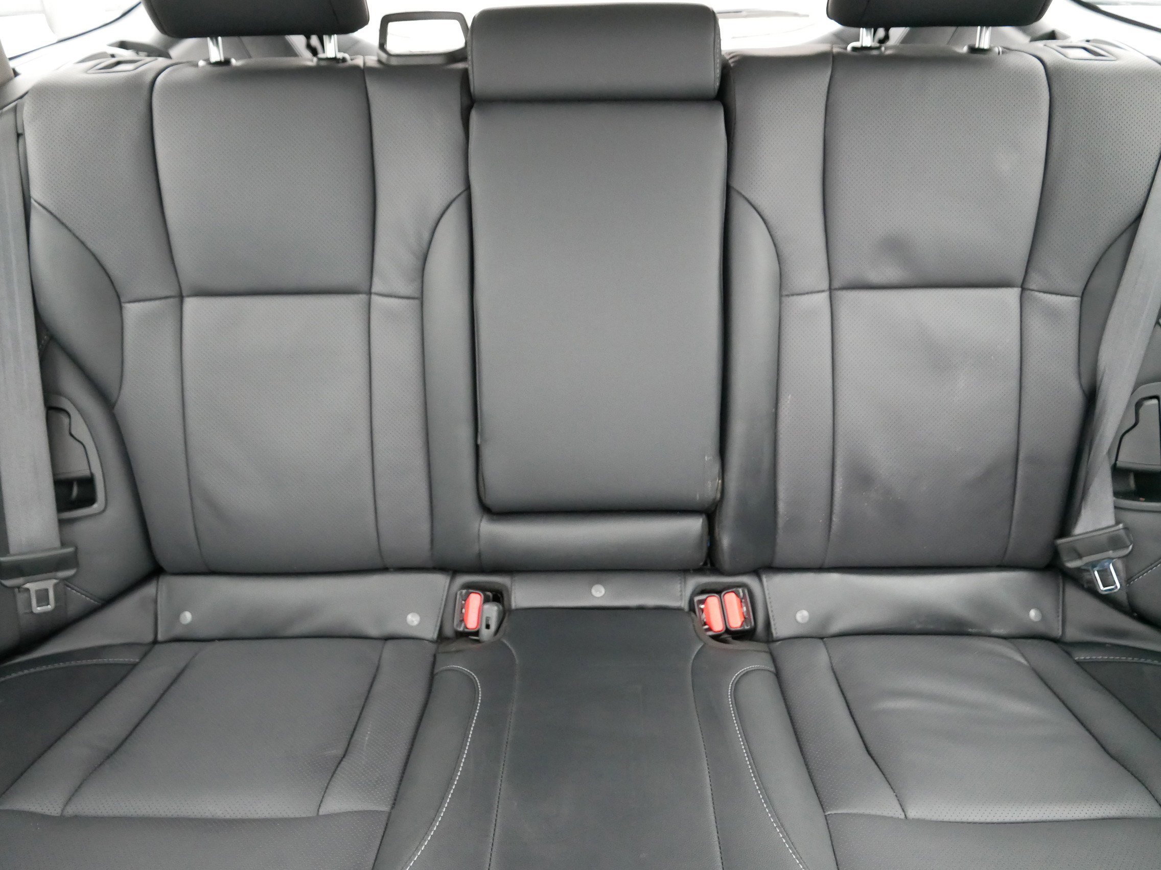 Certified 2025 Subaru Outback Limited image 13