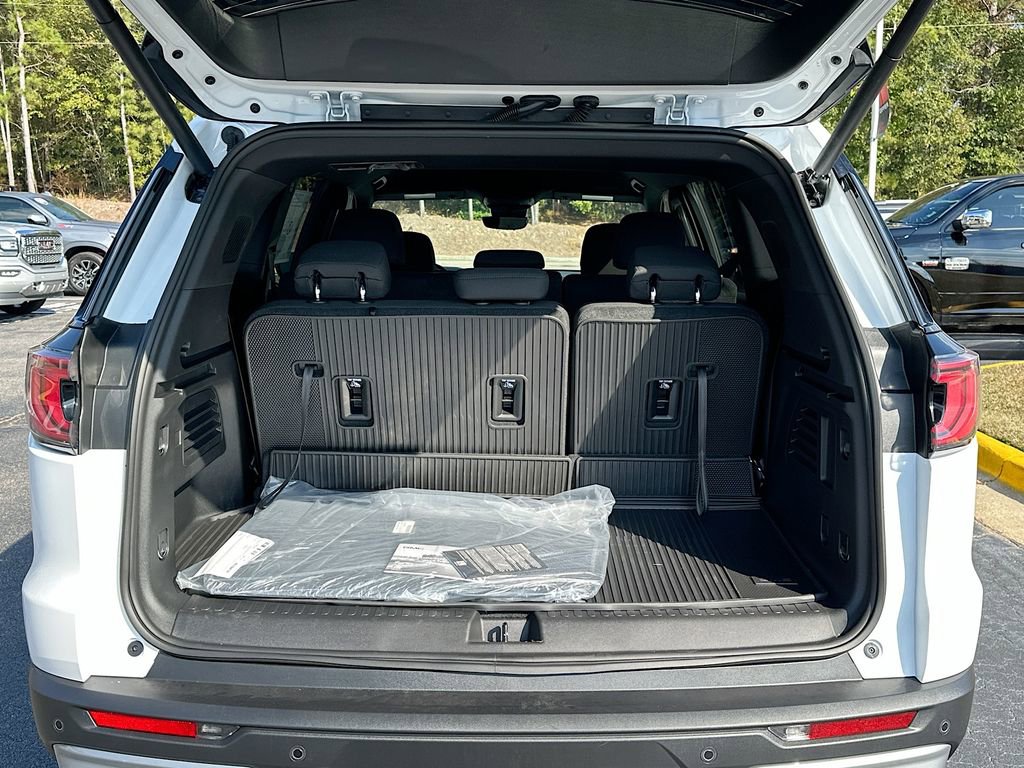 New 2026 GMC Acadia Elevation w/ LPO, Floor Liner Package image 16