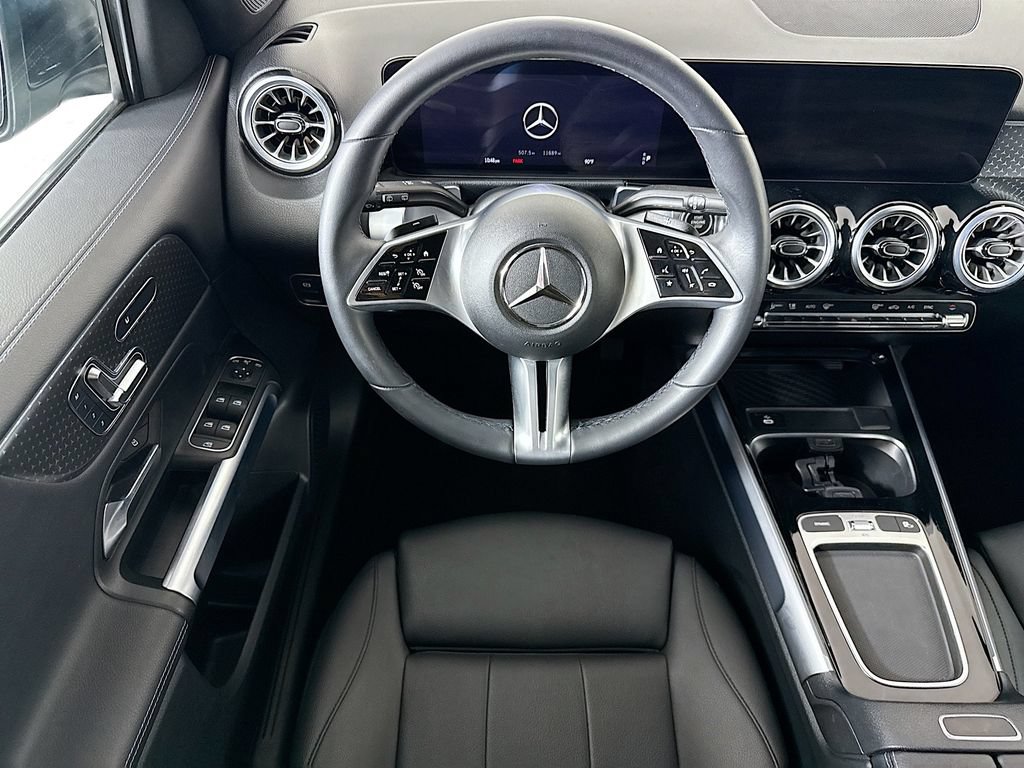 Certified 2025 Mercedes-Benz GLB 250 image 10