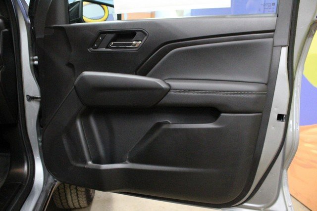 New 2026 GMC Canyon Elevation w/ Convenience Package image 9