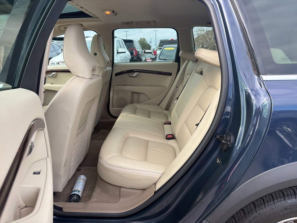 Used 2013 Volvo XC70 T6 Platinum image 11