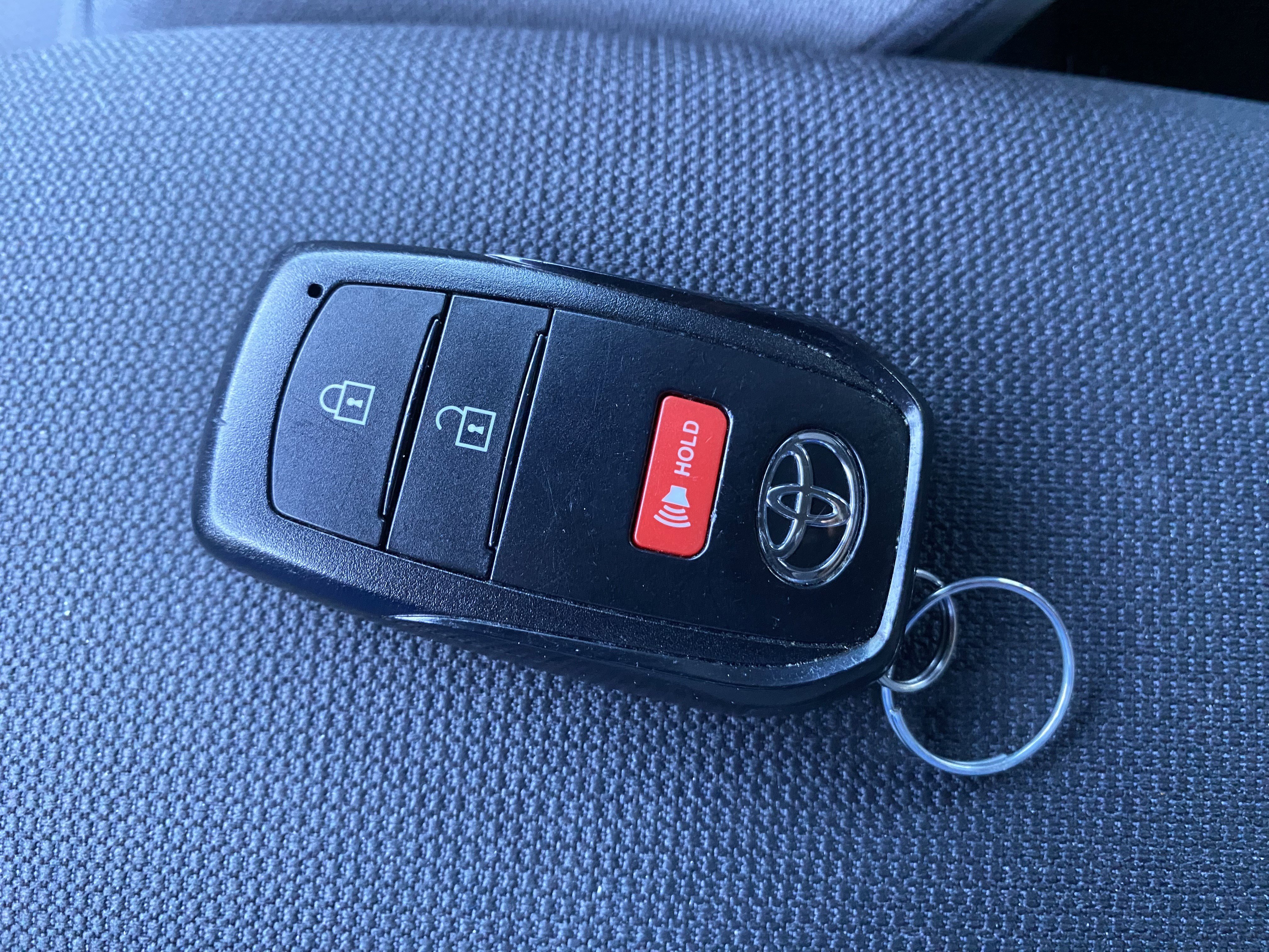 Used 2025 Toyota Corolla Cross AWD Hybrid image 36