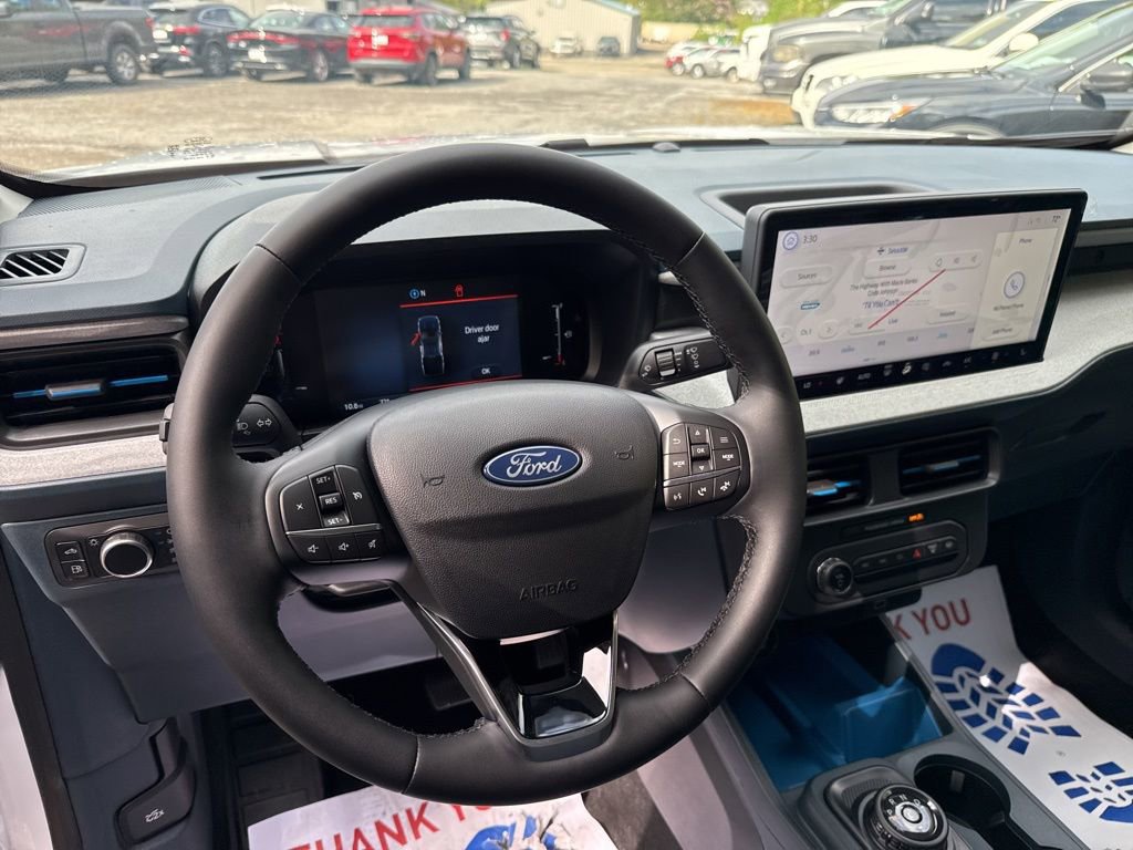 New 2025 Ford Maverick XLT w/ XLT Luxury Package image 17