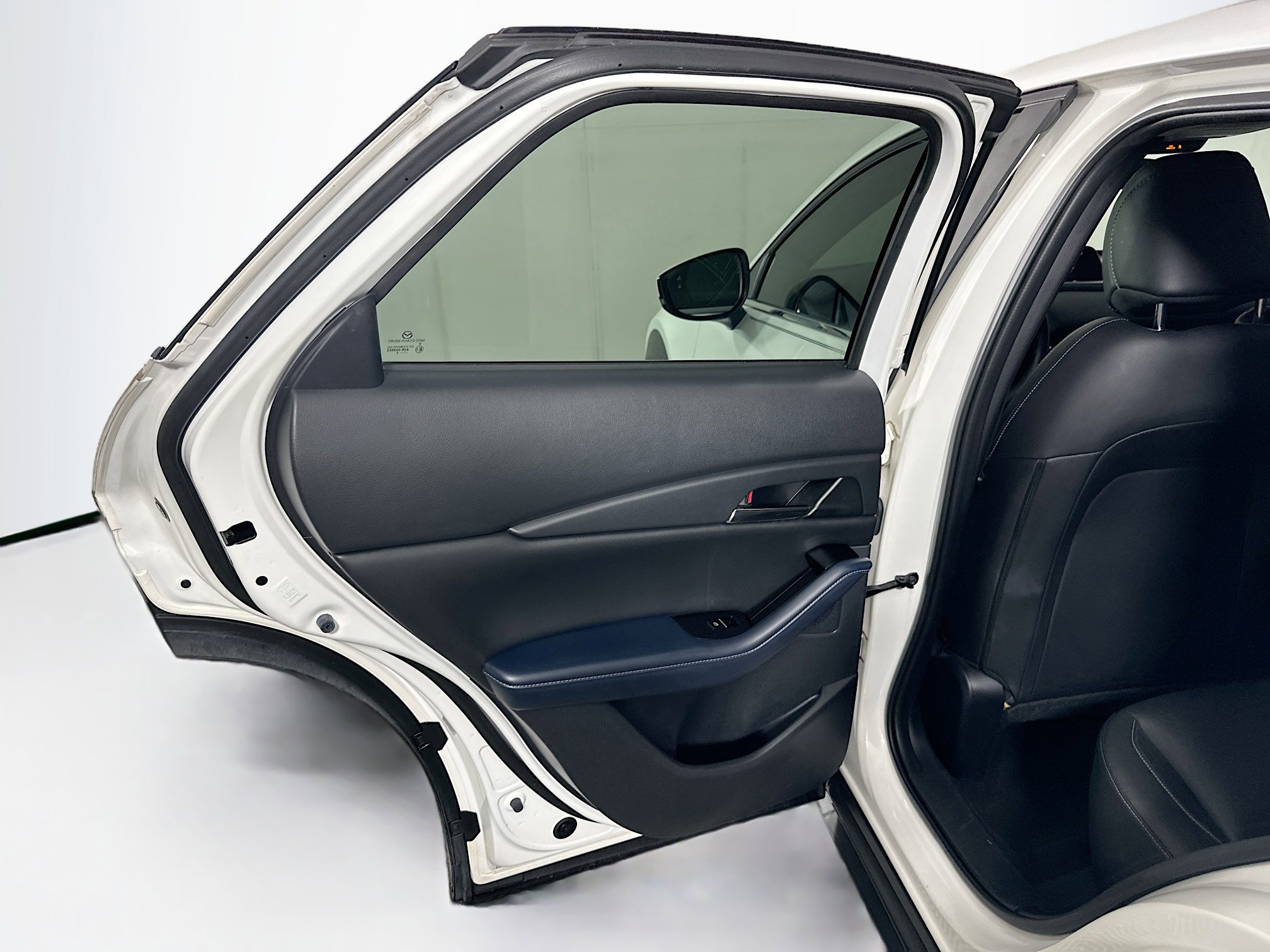 Used 2020 MAZDA CX-30 FWD w/ Preferred Package image 25