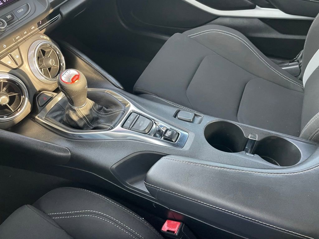 Used 2020 Chevrolet Camaro SS image 18