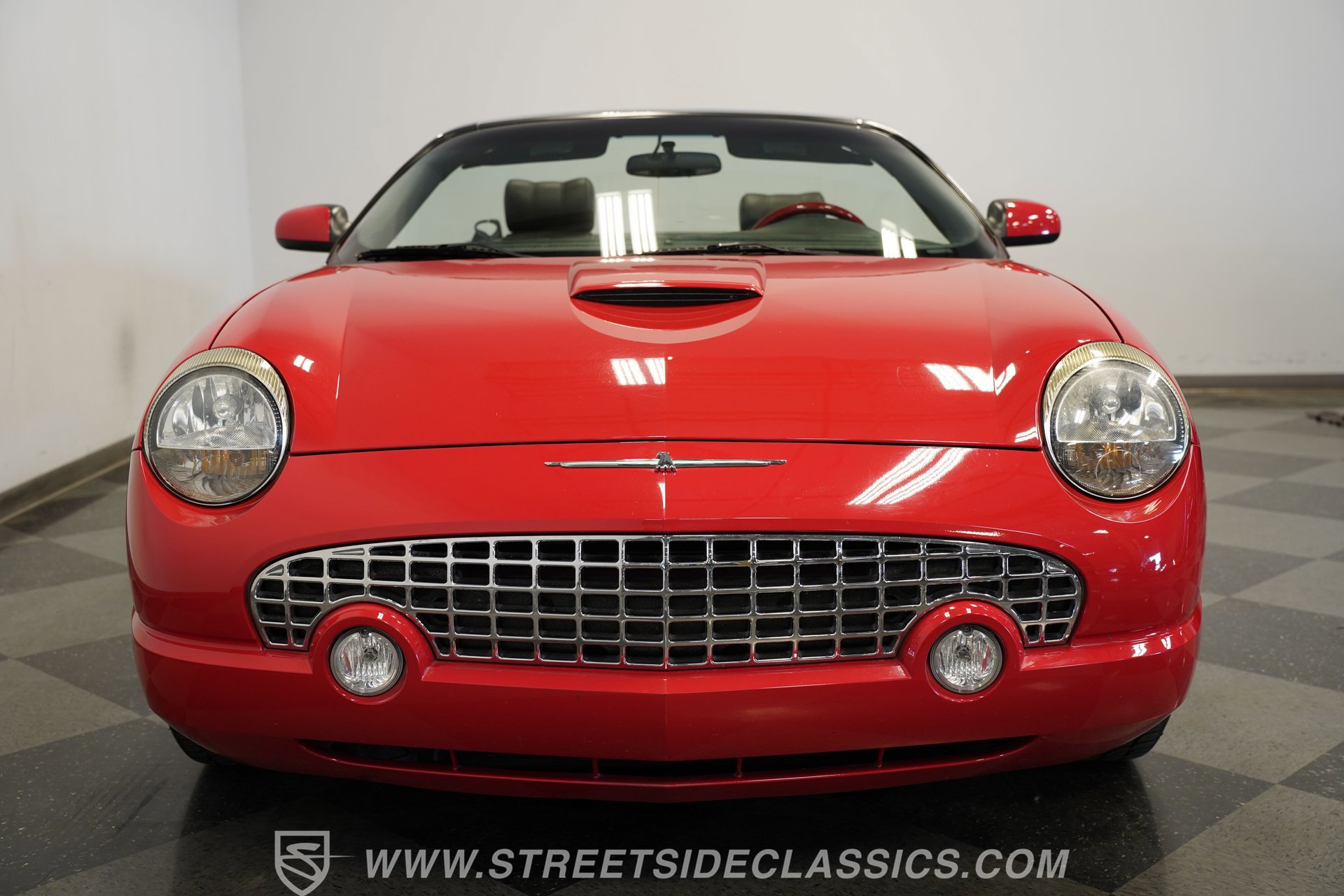 Used 2002 Ford Thunderbird RWD image 17