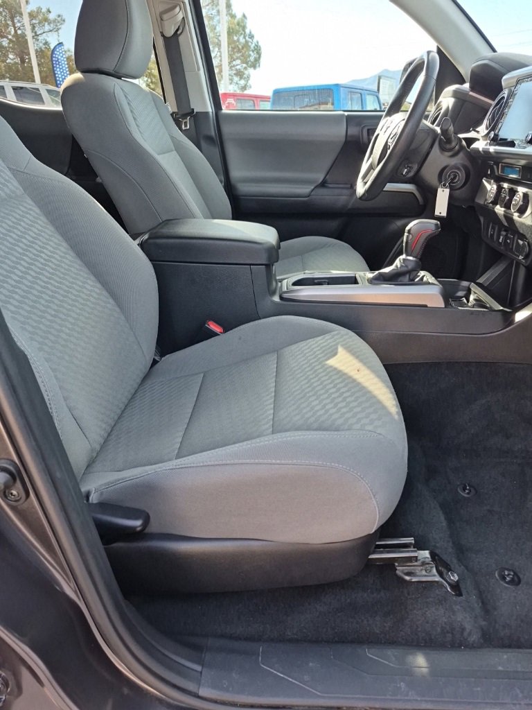 Used 2021 Toyota Tacoma image 28