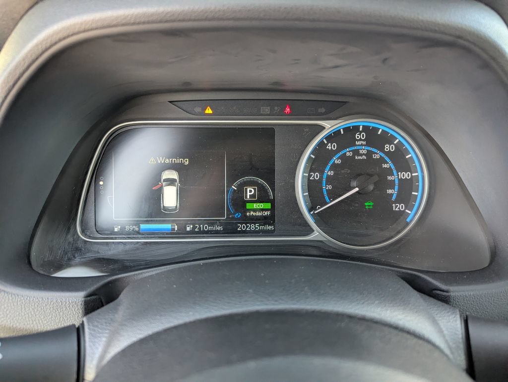 Used 2025 Nissan Leaf SV Plus FWD image 21