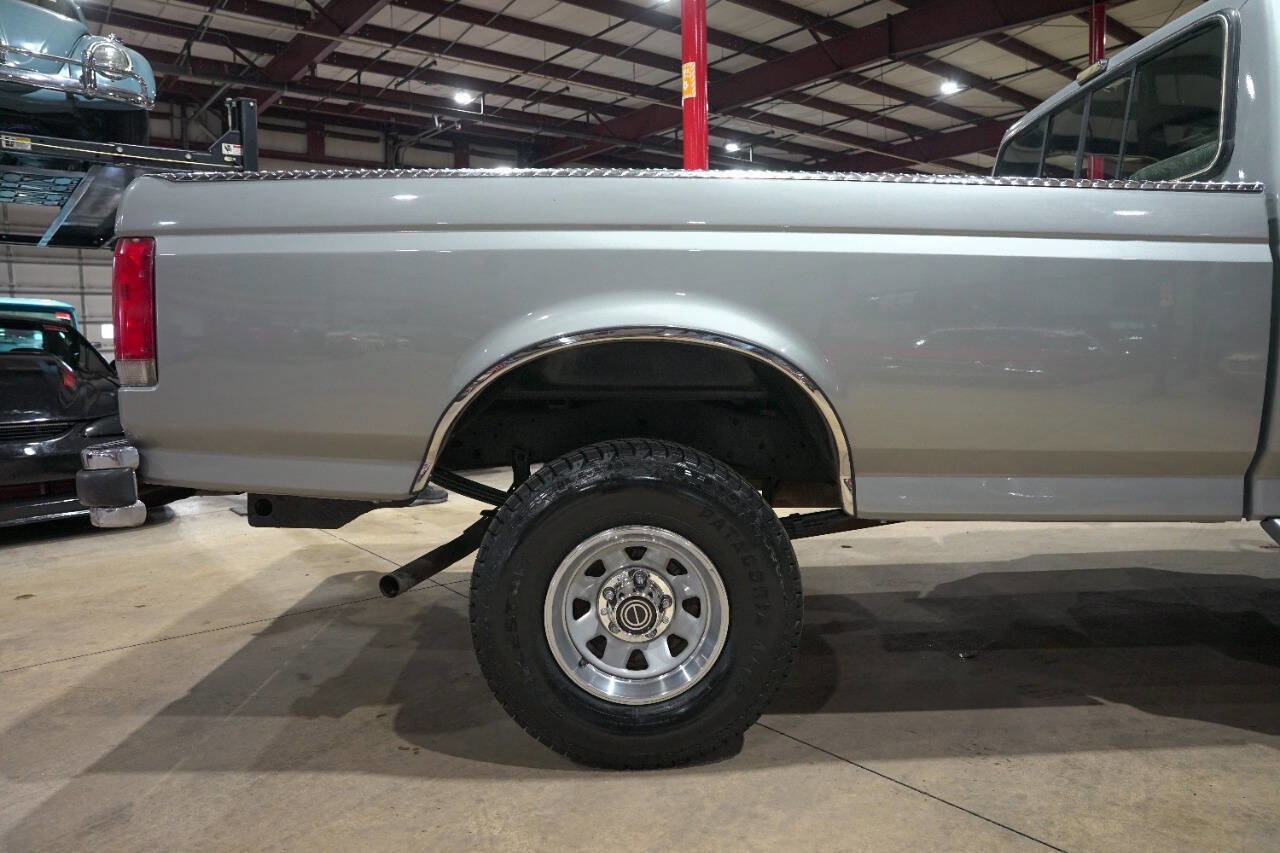 Used 1990 Ford F150 4x4 Regular Cab image 9