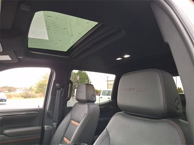 Used 2023 GMC Sierra 1500 AT4 w/ AT4 Preferred Package image 13
