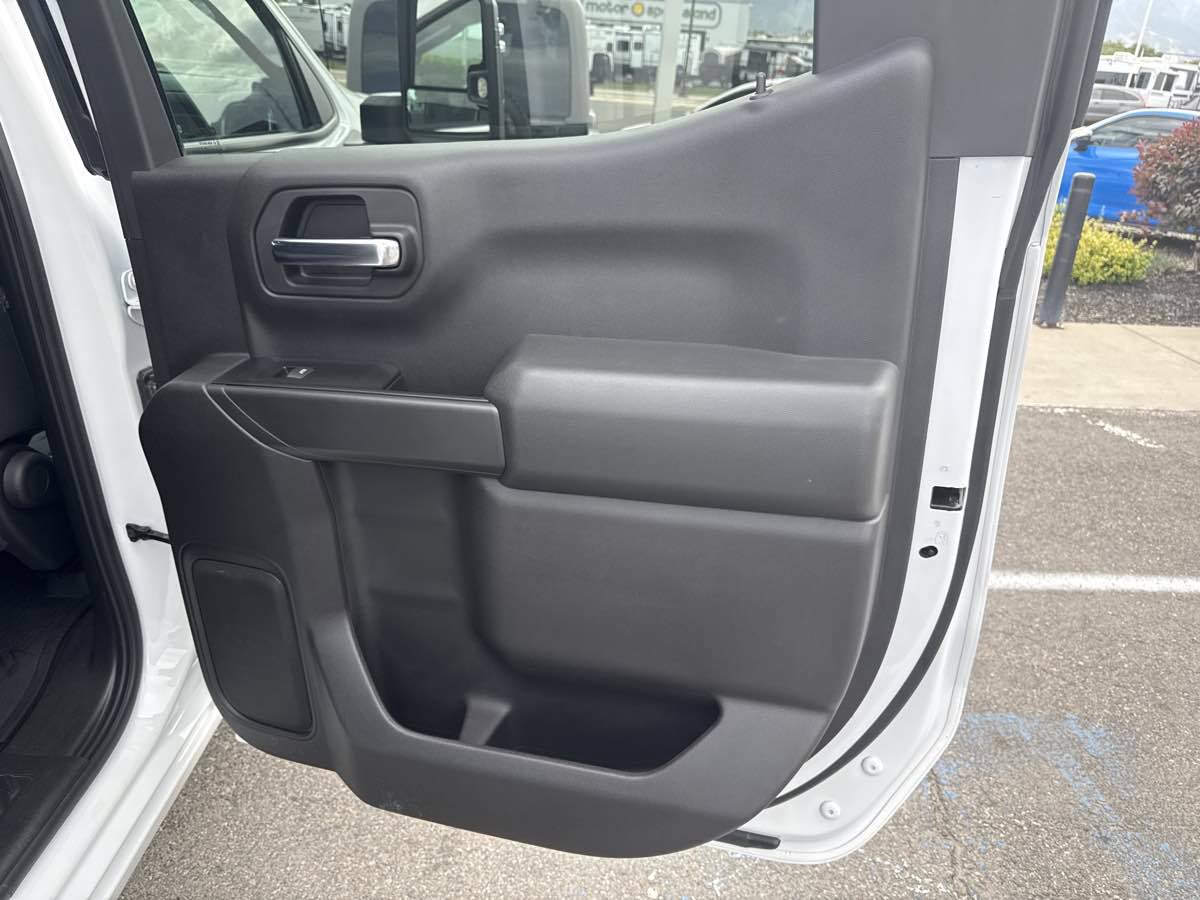 Used 2020 Chevrolet Silverado 1500 LT w/ All-Star Edition AWD/4WD image 22