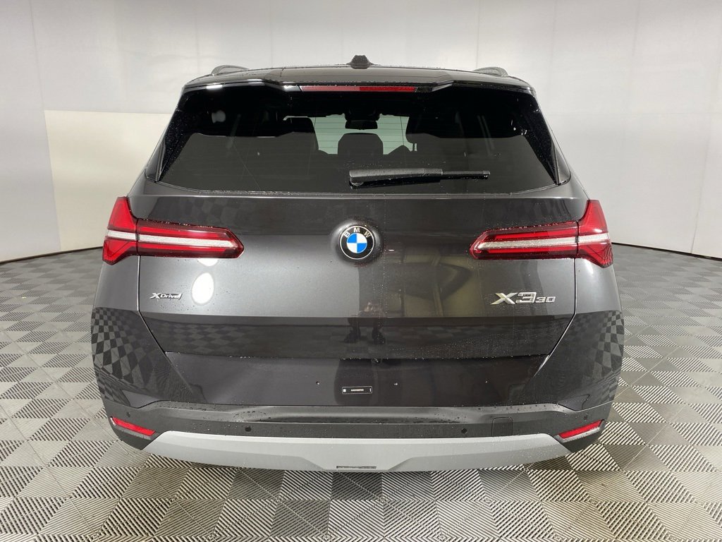 Used 2025 BMW X3 xDrive30i w/ Premium Package image 21