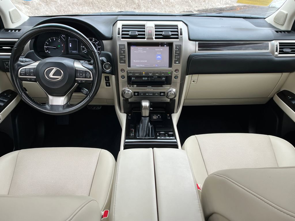 Used 2021 Lexus GX 460 w/ Accessory Package image 13