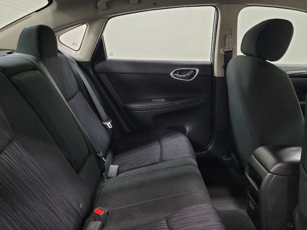 Used 2019 Nissan Sentra SV FWD image 19