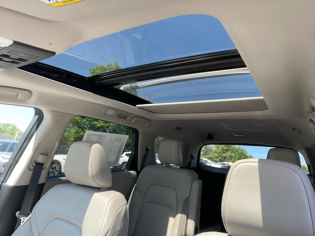 Certified 2023 Nissan Pathfinder SL w/ SL Premium Package AWD/4WD image 29