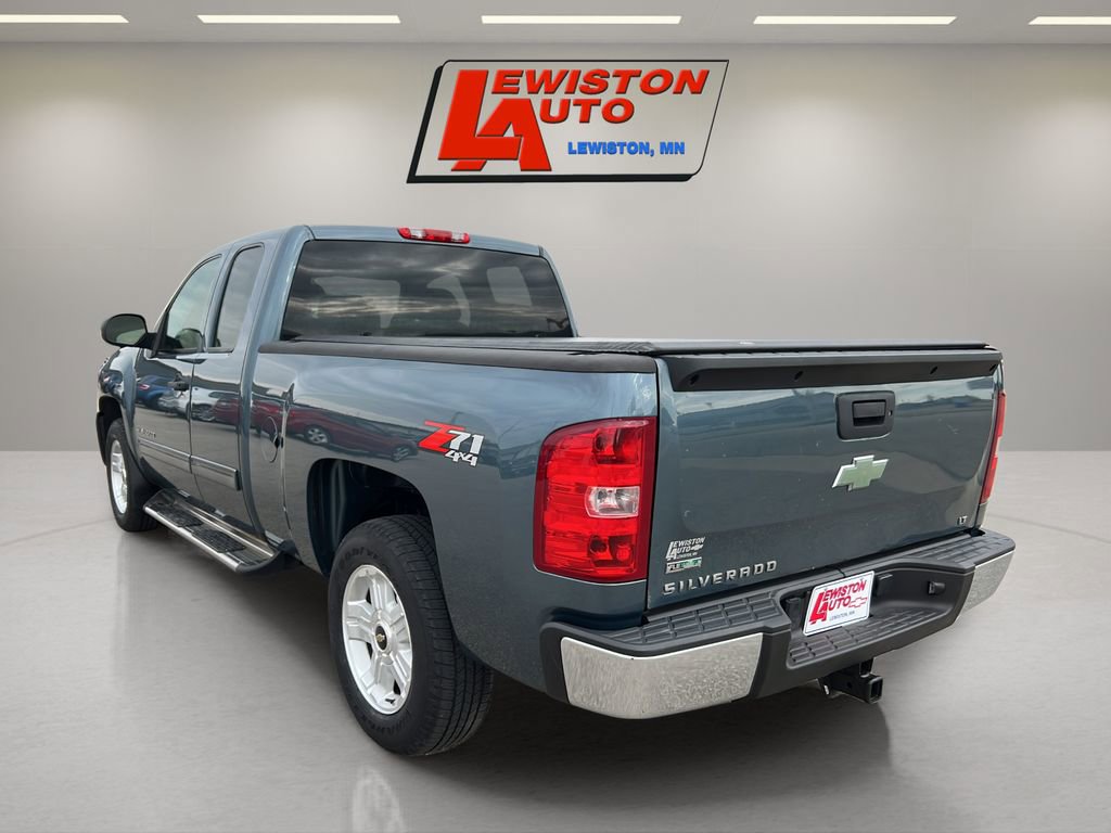 Used 2010 Chevrolet Silverado 1500 LT w/ Power Pack Plus AWD/4WD image 11