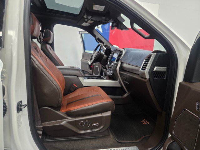 Used 2018 Ford F350 King Ranch w/ King Ranch Ultimate Package AWD/4WD image 8