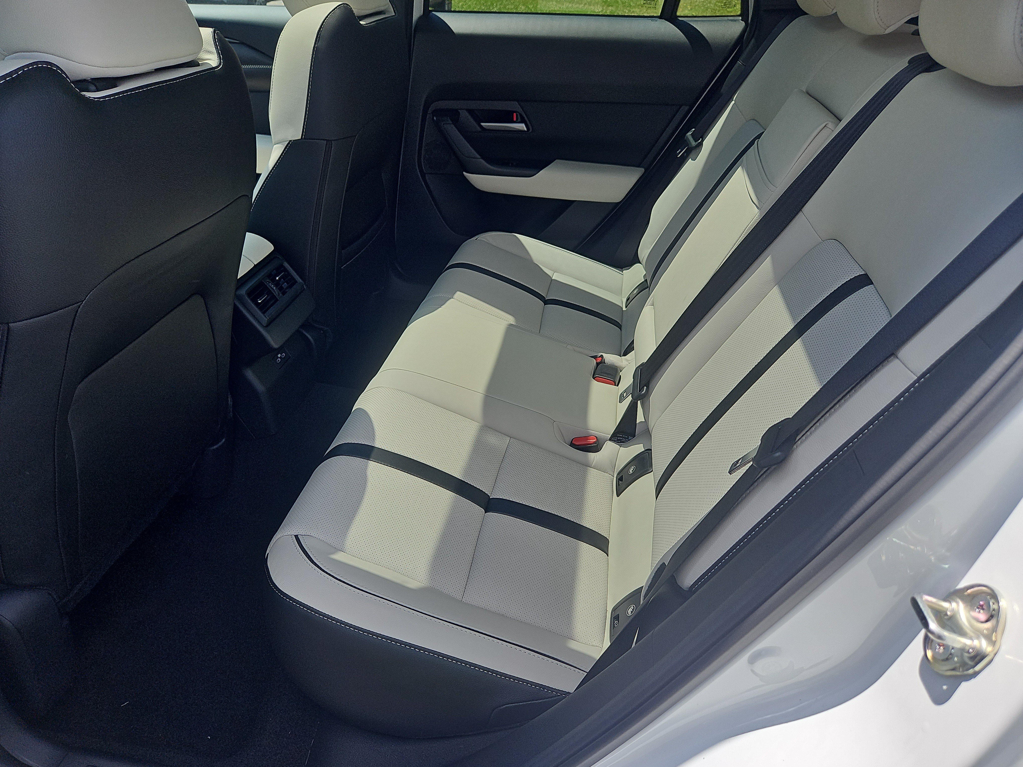 New 2026 MAZDA CX-50 AWD 2.5 S w/ Accent Package image 20