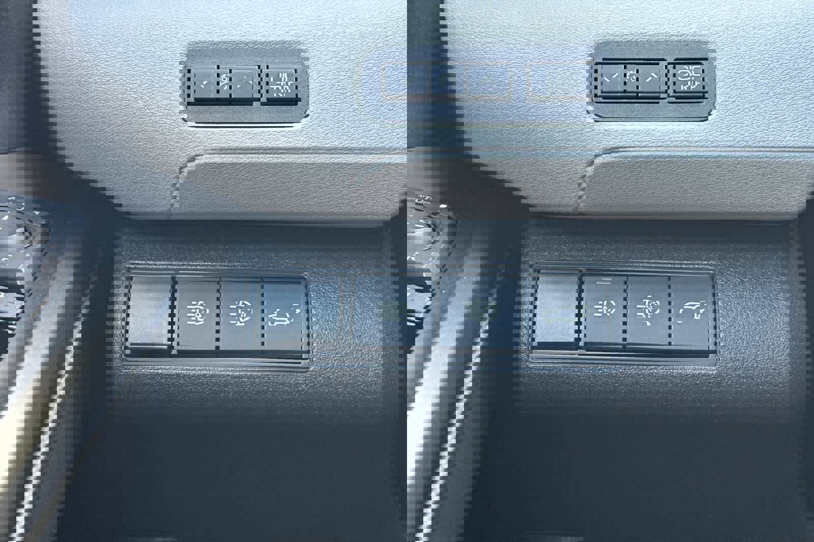 New 2026 Subaru Solterra Premium image 29