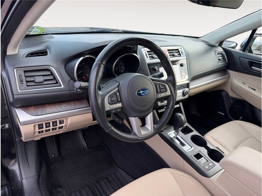 Used 2017 Subaru Outback 3.6R Limited AWD/4WD image 10