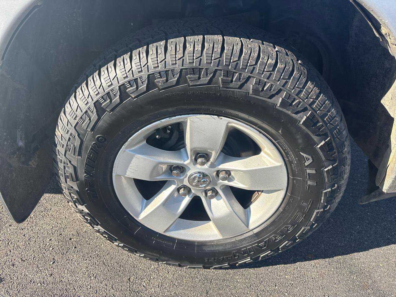 Used 2018 RAM 1500 ST w/ SXT Appearance Group image 27