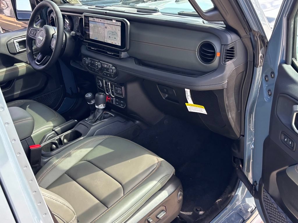 New 2026 Jeep Gladiator Mojave AWD/4WD image 24