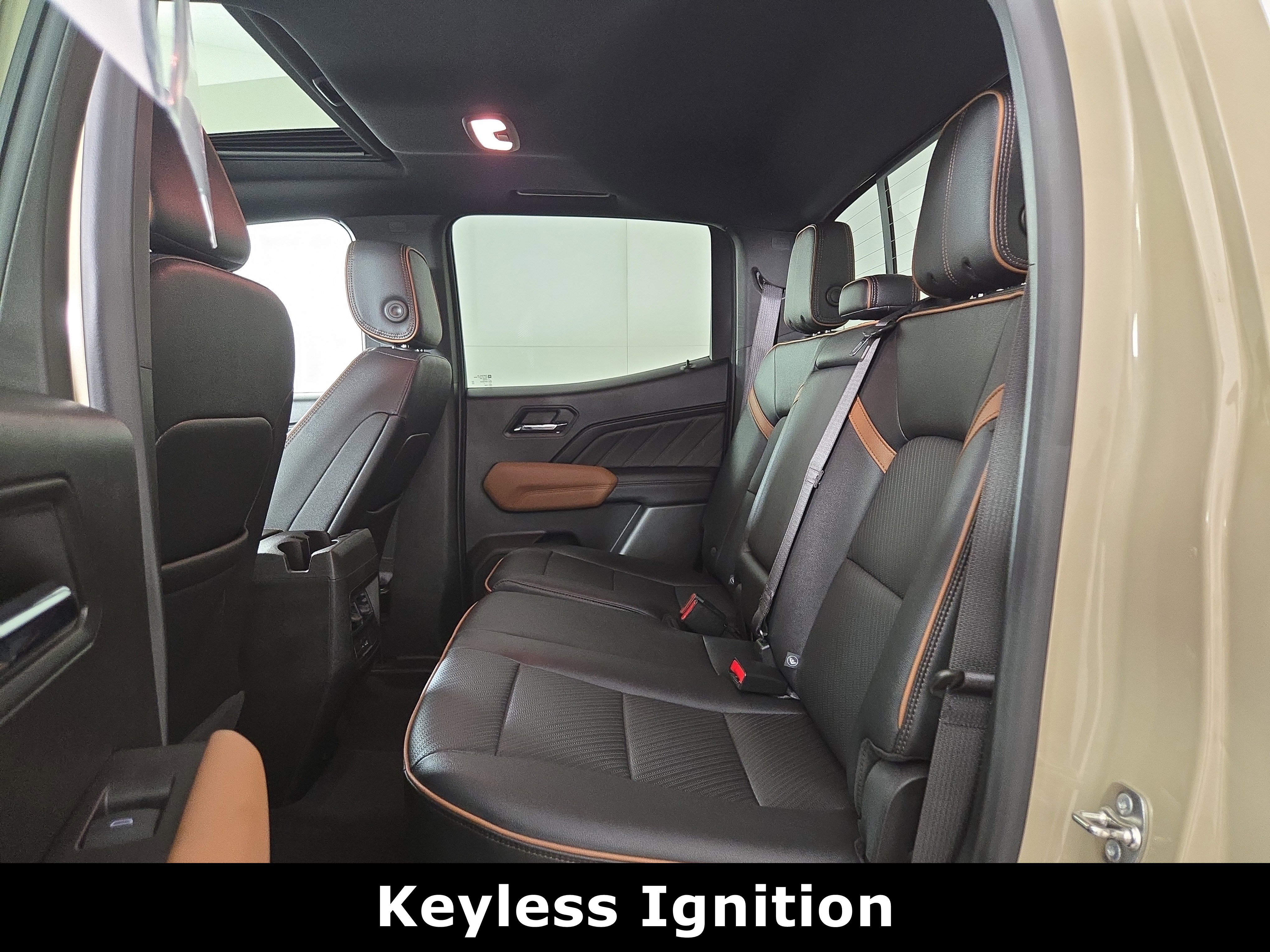 Certified 2024 GMC Canyon AT4 w/ AT4 Premium Package image 12