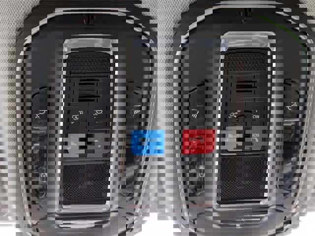 Used 2023 Jeep Grand Cherokee L Laredo image 38