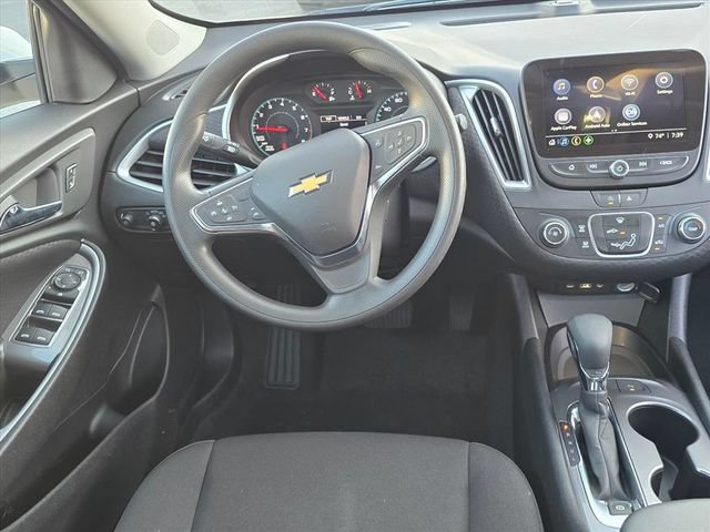 Certified 2025 Chevrolet Malibu LS FWD image 20