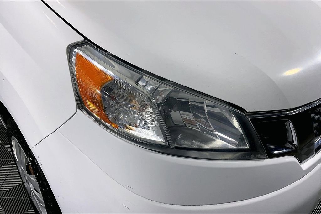 Used 2017 Nissan NV200 SV image 35