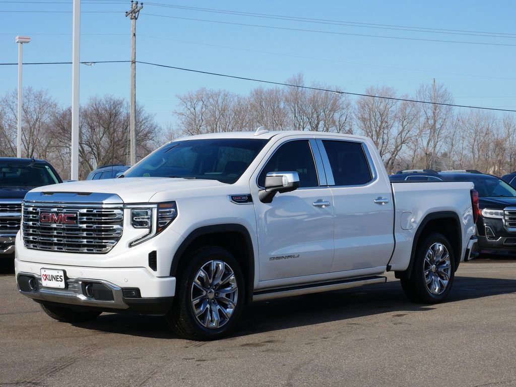 Used 2023 GMC Sierra 1500 Denali w/ Denali Reserve Package AWD/4WD image 5