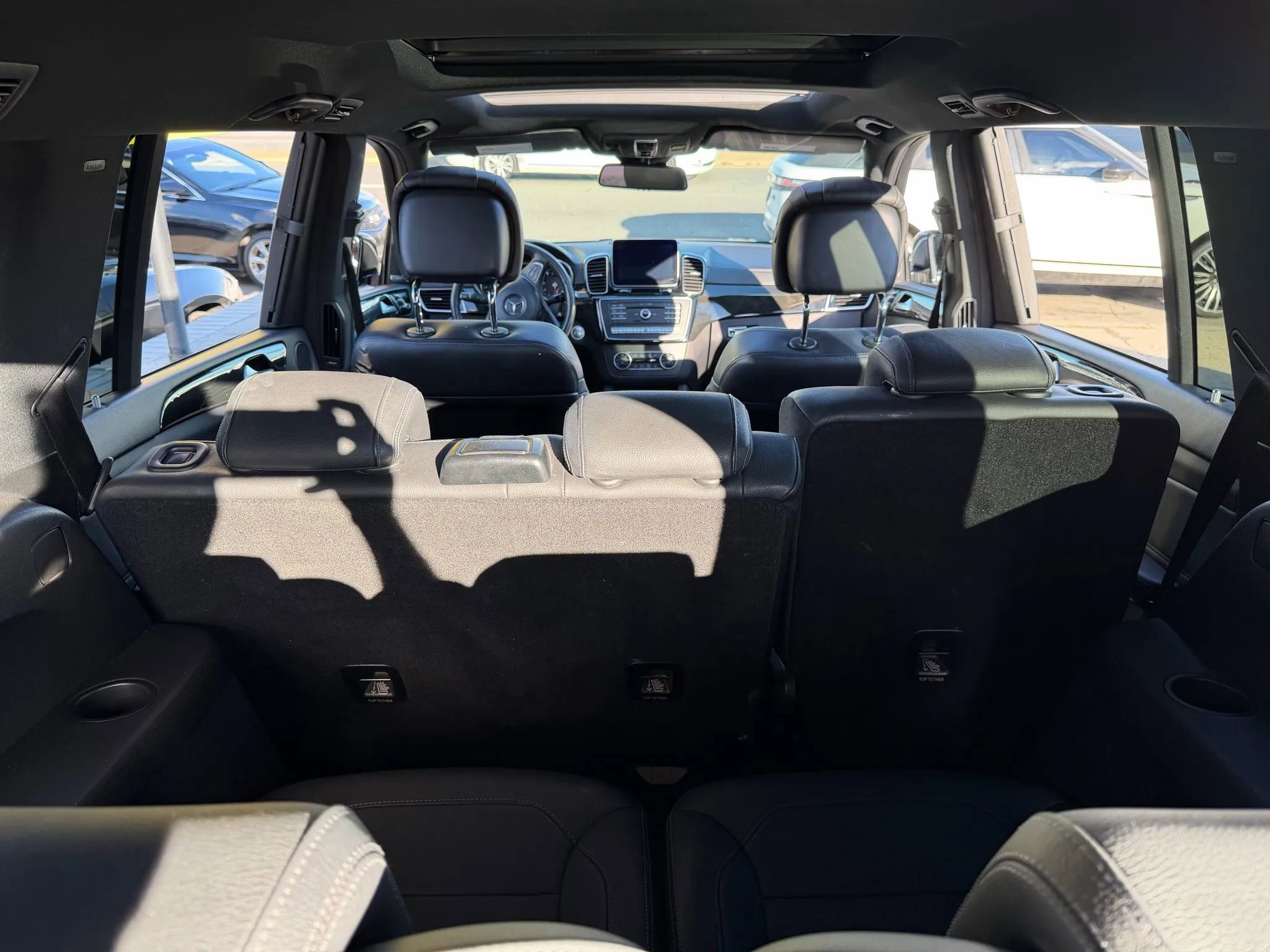 Used 2017 Mercedes-Benz GLS 550 4MATIC w/ Driver Assistance Package image 33