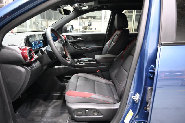 New 2027 Chevrolet Equinox RS w/ Safety and Technology Package AWD/4WD image 9