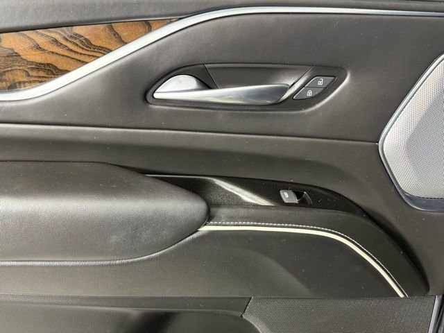 Certified 2021 Cadillac Escalade Premium Luxury Platinum image 21