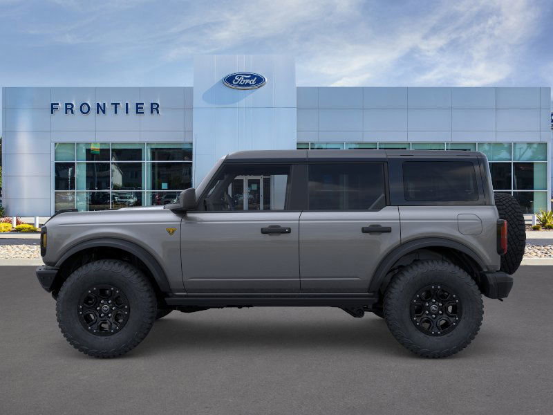 New 2026 Ford Bronco Badlands image 3