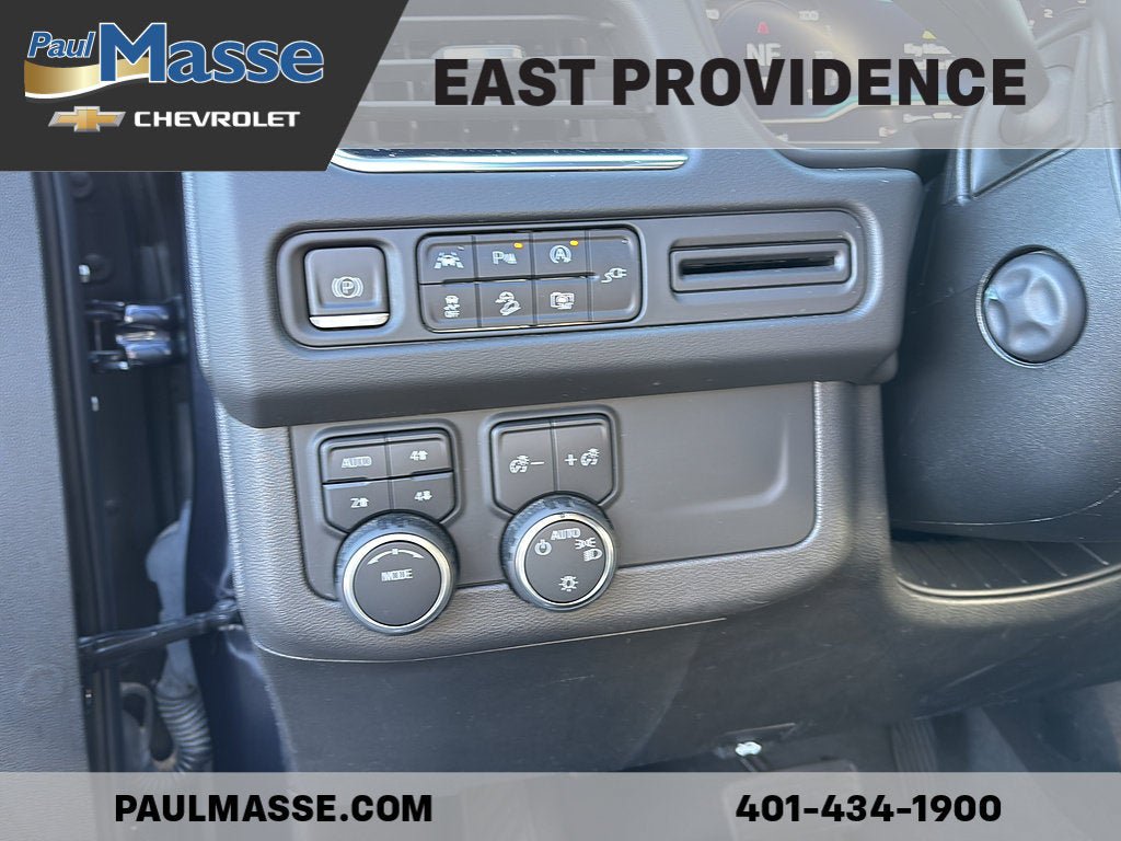 Certified 2022 Chevrolet Tahoe Z71 w/ Luxury Package AWD/4WD image 12