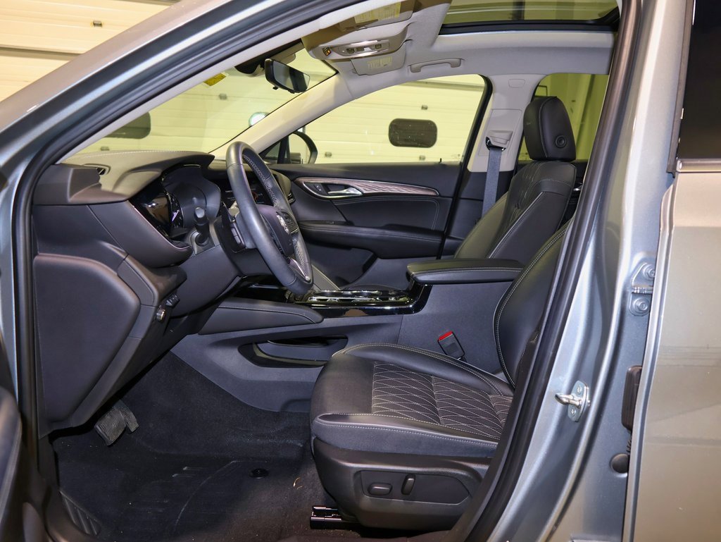 Certified 2023 Buick Envision Avenir image 7