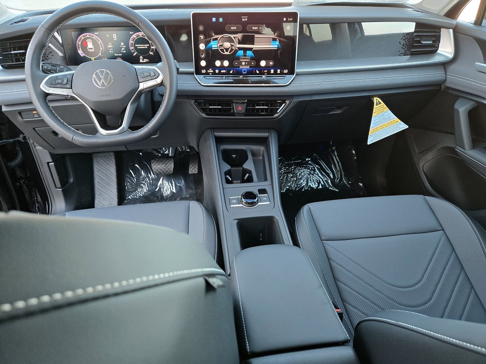 New 2026 Volkswagen Tiguan SE image 8