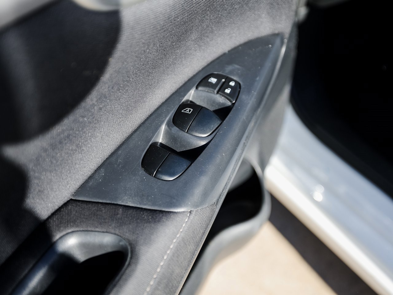 Used 2014 Nissan Sentra SV w/ SV Driver Package image 22