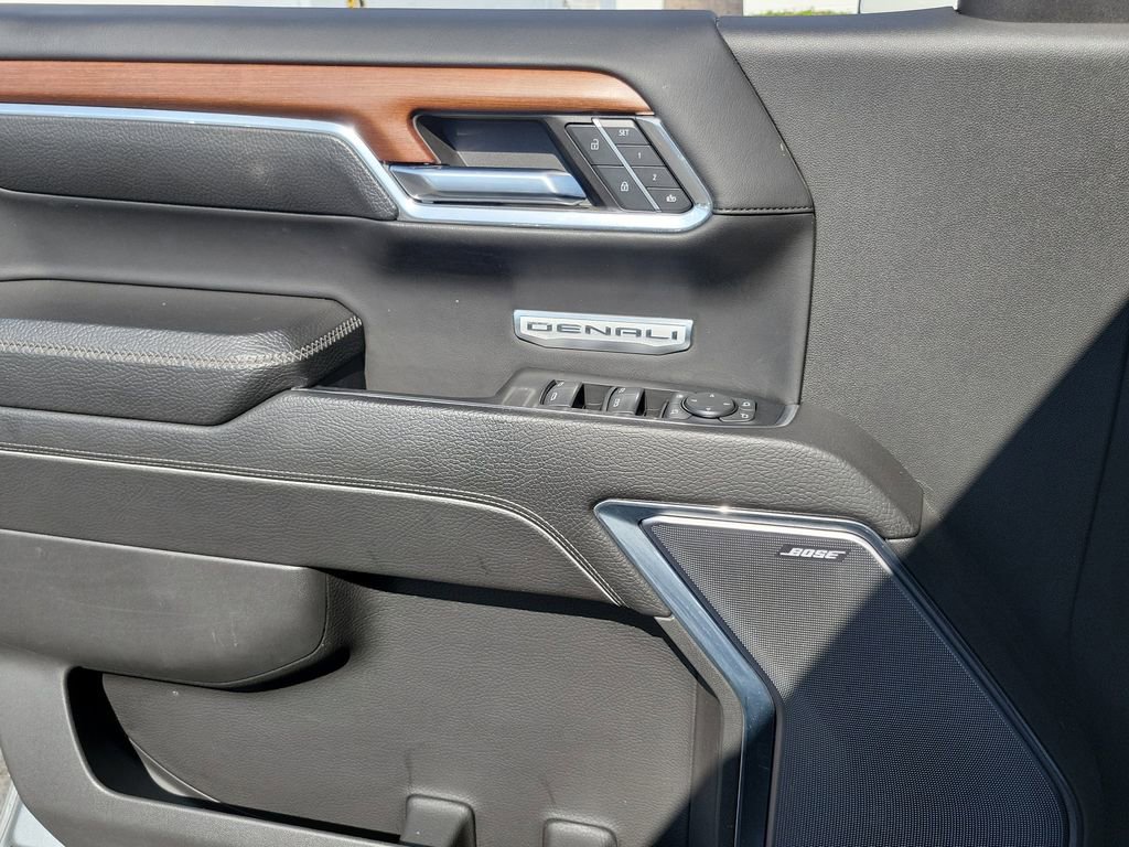 Used 2023 GMC Sierra 1500 Denali w/ Technology Package image 19