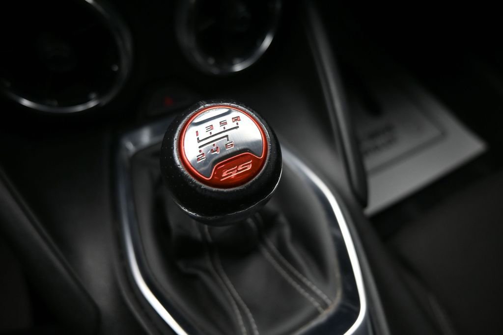 Used 2018 Chevrolet Camaro SS w/ Redline Edition RWD image 22