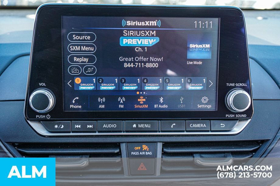 Used 2025 Nissan Altima 2.5 SV FWD image 36