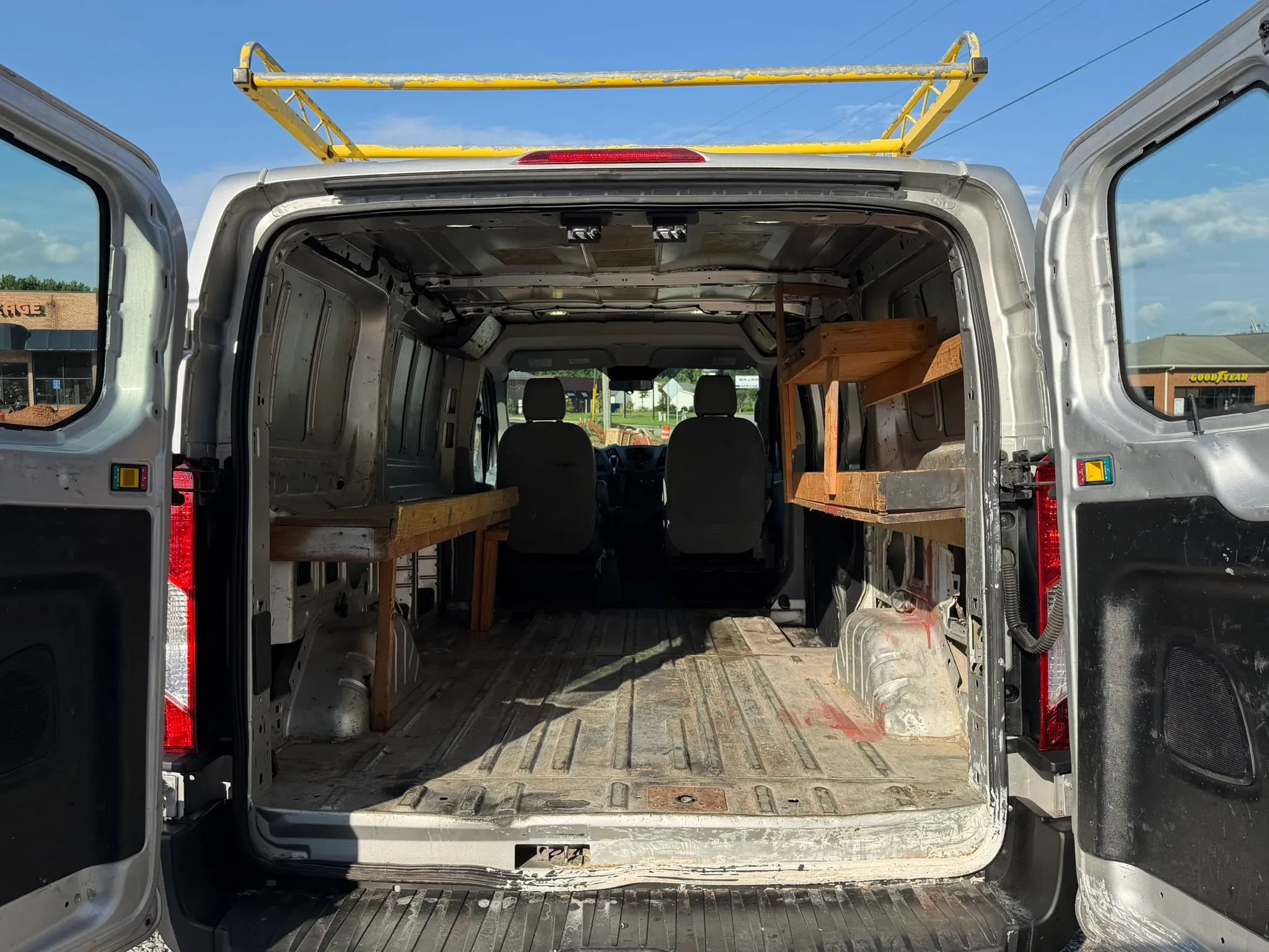 Used 2017 Ford Transit 150 130 Low Roof RWD image 12